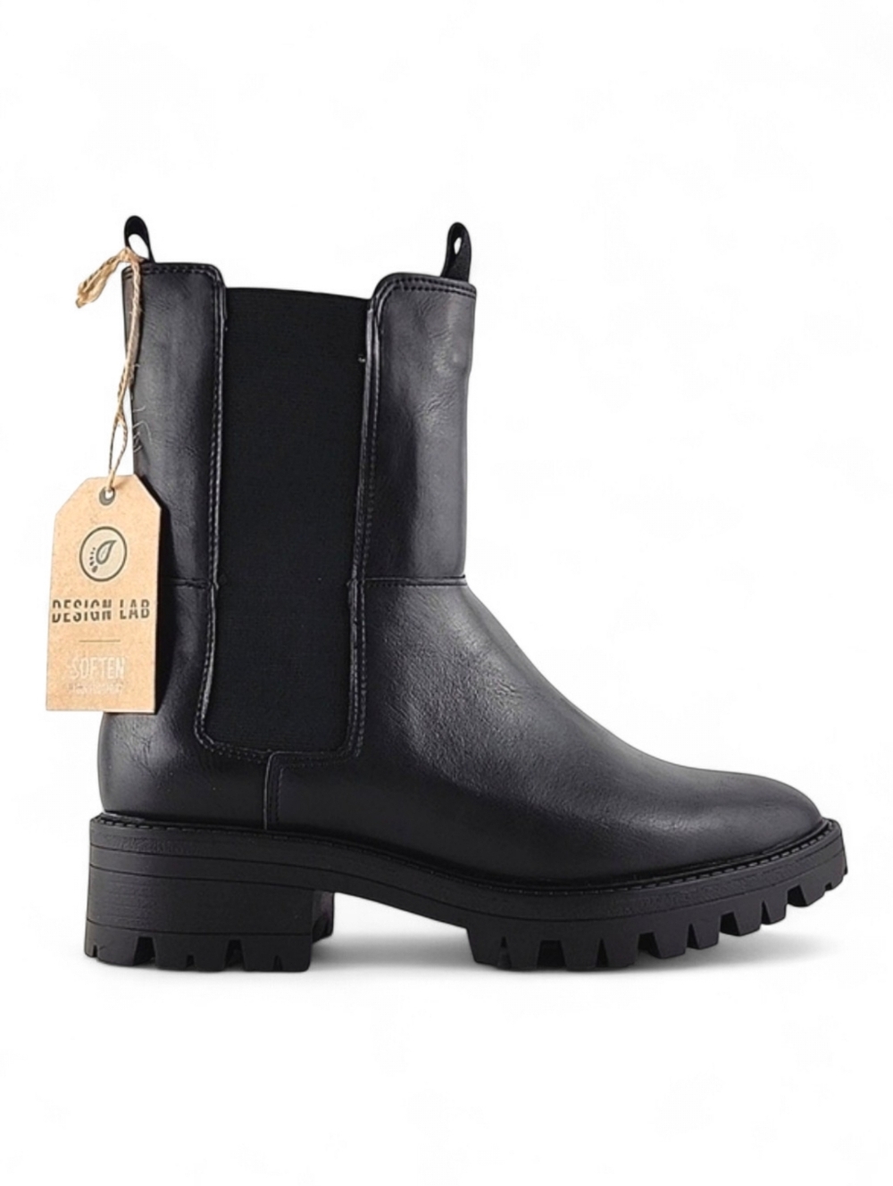 NWT Design Lab Women's Melody Chunky Chelsea Boots Lug Sole Black 8